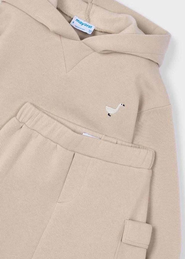 Sweat capuche et jupe cargo beige