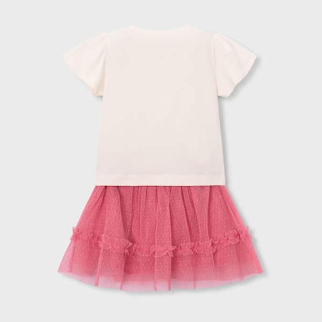 Ensemble t-shirt et jupe