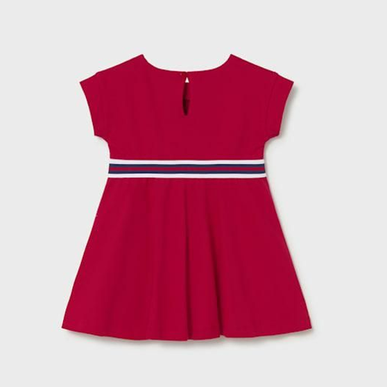 Robe en maille rouge