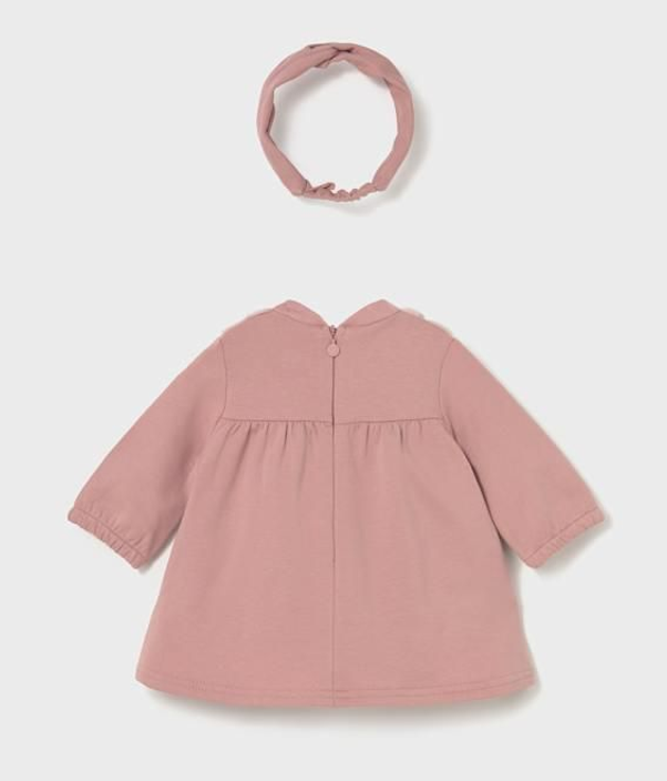 Robe en fourrure et bandeau